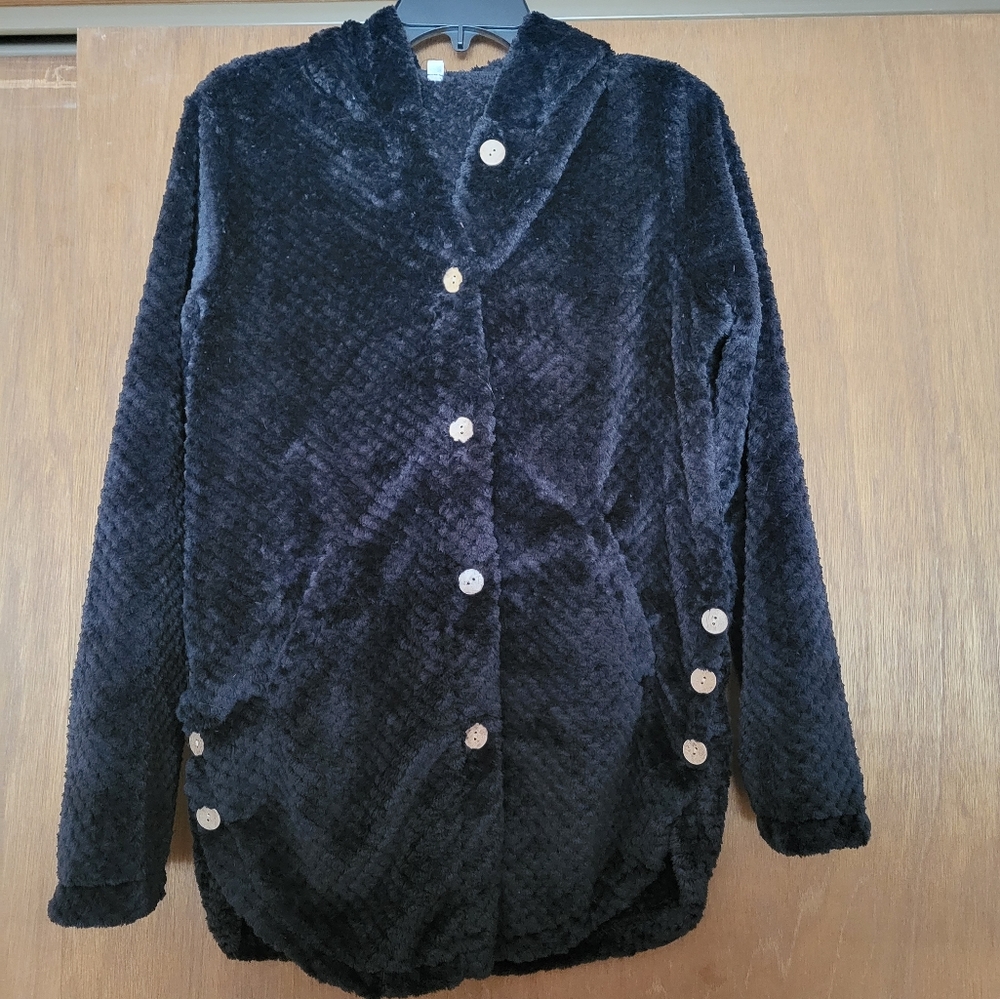 NWOT hooded sweater, Ladies L